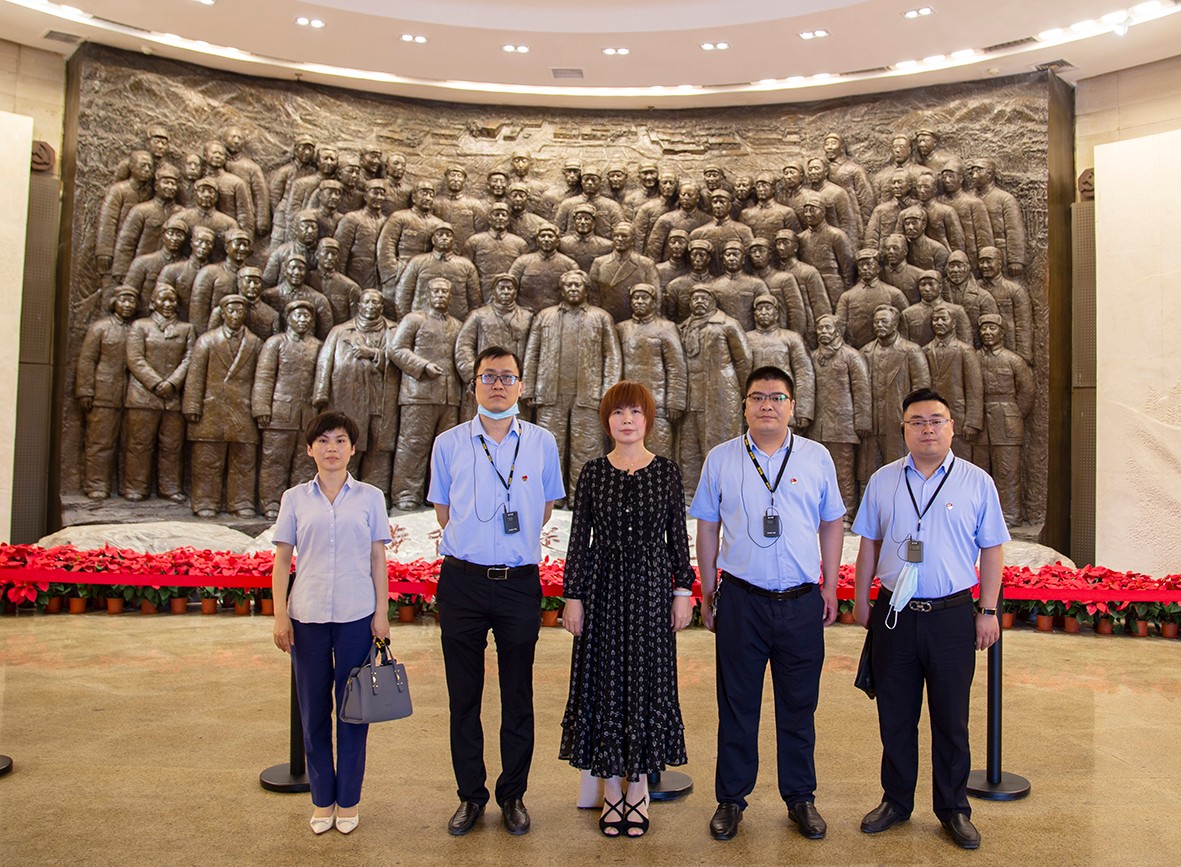 60d4327789c86.jpg 12.jpg